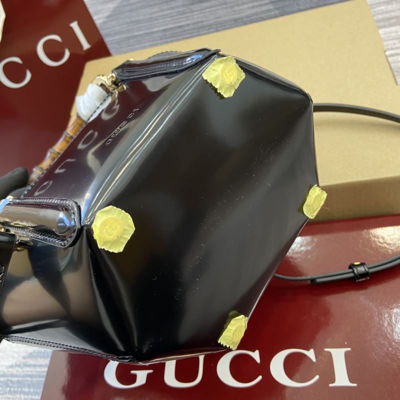 Gvc*1 tote bags